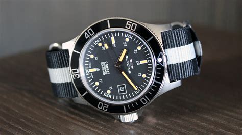 glycine combat sub costco.